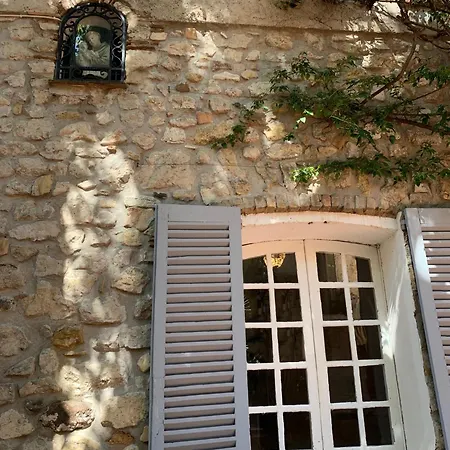 Bed & Breakfast La Clé De La Porte
