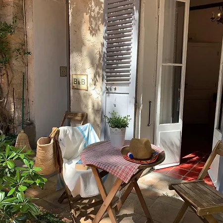 Bed & Breakfast La Cle De La Porte *