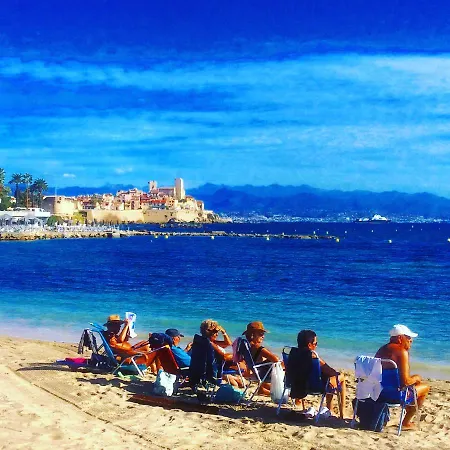 La Cle De La Porte Bed & Breakfast Antibes
